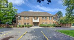 31 - 45 BLUE SPRINGS DRIVE  Waterloo, ON N2J 4P1