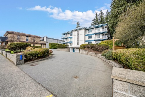 #105-1970 Comox Ave, Comox, BC 