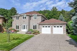 109 Maple Drive  Hamilton, ON L8G 4T2