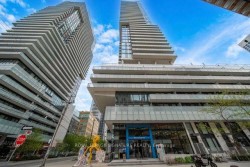 1712-161 Roehampton Avenue  Toronto, ON M4P 1P9