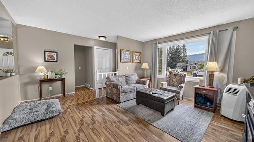 1158 Nashton Crescent, Elkford, BC 