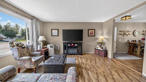 1158 Nashton Crescent, Elkford, BC 