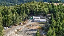 888 Barriere Lakes Road  Barriere, BC V0E 1E1