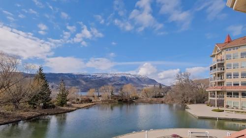 221-1088 Sunset Drive, Kelowna, BC 