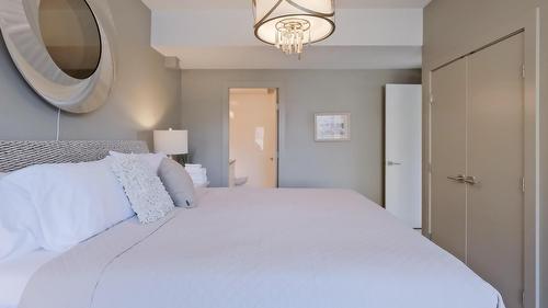 221-1088 Sunset Drive, Kelowna, BC 