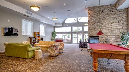 221-1088 Sunset Drive, Kelowna, BC 