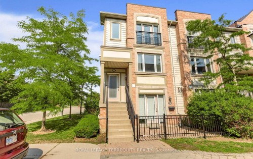 24-5650 Winston Churchill Boulevard  Mississauga, ON L5M 0L8