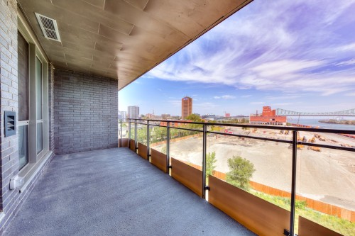 Balcony - 703-360 Rue Atateken, Montréal (Ville-Marie), QC 
