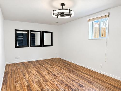 8 Hampton Court, Chatham, ON 