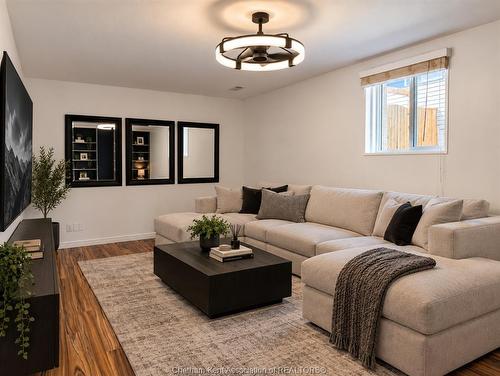 8 Hampton Court, Chatham, ON 
