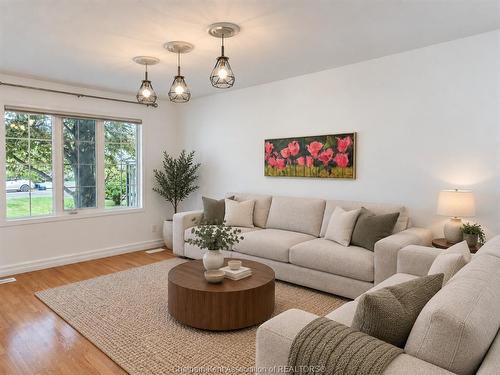 8 Hampton Court, Chatham, ON 