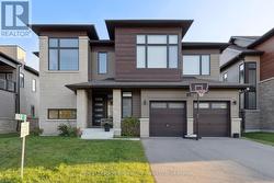 102 STONELEIGH DRIVE  Blue Mountains, ON L9Y 5L3