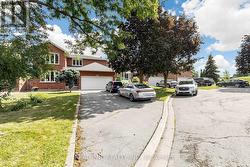 1960 PIMLICO COURT  Mississauga, ON L5M 3S3