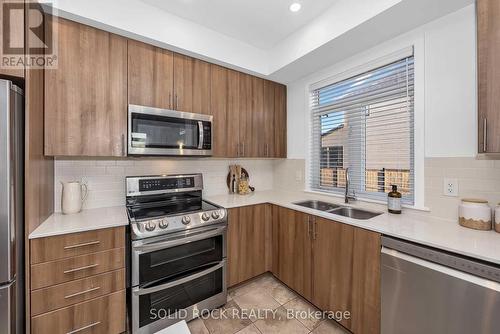 859 Solarium Avenue E, Ottawa, ON 