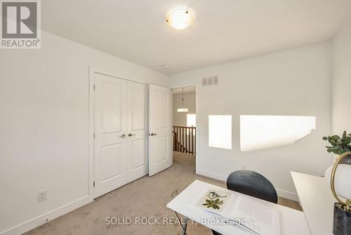 859 Solarium Avenue E, Ottawa, ON 