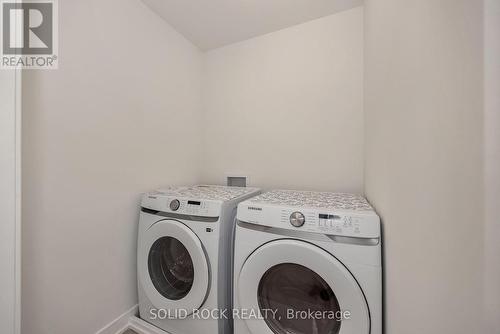 859 Solarium Avenue E, Ottawa, ON 