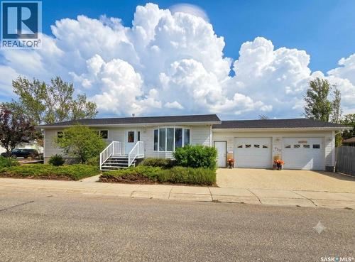 523 Maxwell Drive, Swift Current, SK 
