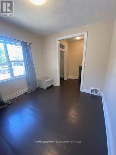 260 BRONSON AVENUE BRONSON AVENUE , Ottawa, Ontario K1R 6H8 4