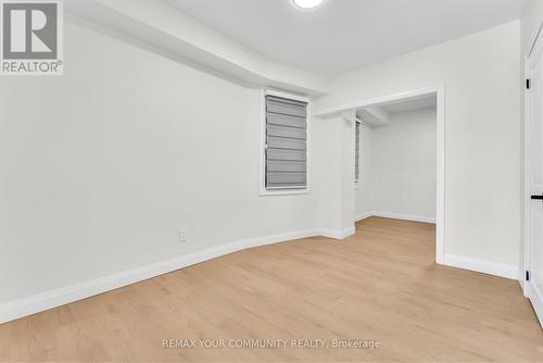 UPPER LEVEL - 1822 ST CLAIR AVENUE W , Toronto, Ontario M6N 1J5 5