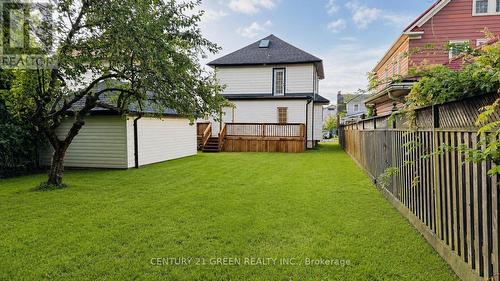 5174 JEPSON STREET  Niagara Falls, ON L2E 1K8
