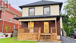 5174 JEPSON STREET Niagara Falls, ON L2E 1K8
