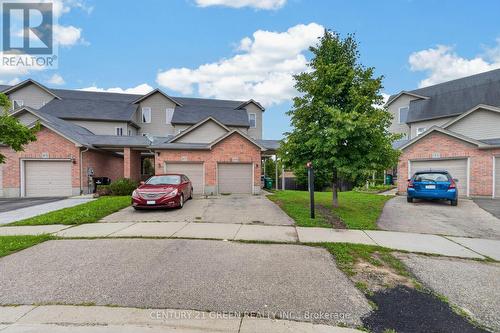 69 Brookfield Crescent, Kitchener, ON 