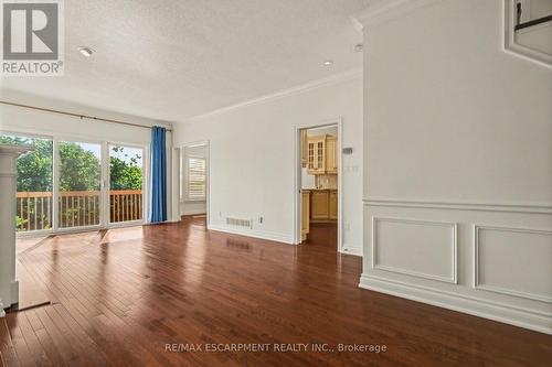 74 Fairwood Place W, Burlington, ON 