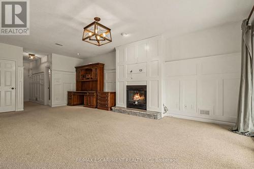 74 Fairwood Place W, Burlington, ON 