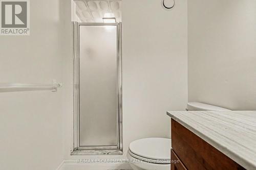 74 Fairwood Place W, Burlington, ON 