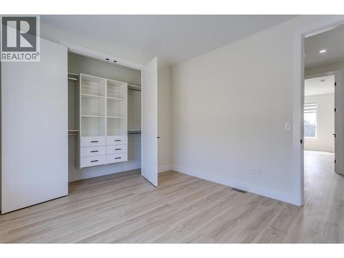 1136 Hume Avenue, Kelowna, BC 