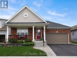 52 BRIDGES BOULEVARD Port Hope, ON L1A 0C8