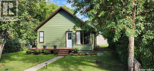 110 3Rd Street S, Wakaw, SK 