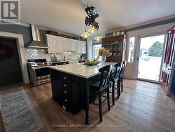 Kitchen. - 