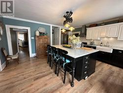 Kitchen. - 