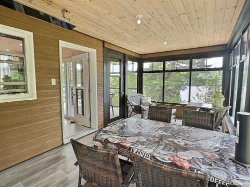 Veranda - 2225 Ch. De Grassy Narrow, Moffet, QC 