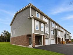 SP03C 131 Stephs Street  West Bedford, NS B4B 0L1