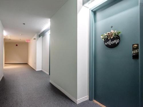 308 93 Kearney Lake Road, Halifax, NS 