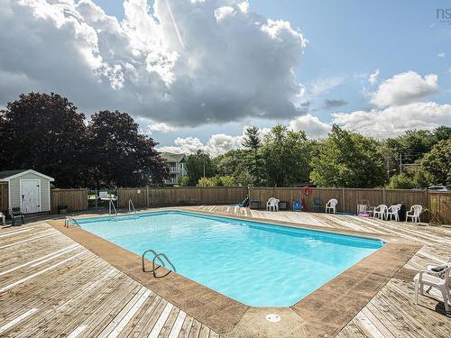308 93 Kearney Lake Road, Halifax, NS 