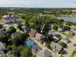 55 Lawrence Street Lunenburg, NS B0J 2C0
