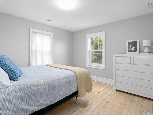 55 Lawrence Street, Lunenburg, NS 