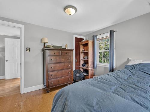 61 Connaught Avenue, Middleton, NS 