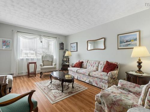 2883 Connaught Avenue, Halifax, NS 