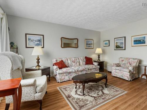 2883 Connaught Avenue, Halifax, NS 
