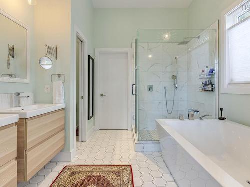 8 First Avenue, Bedford, NS 