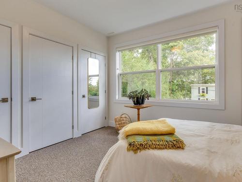 8 First Avenue, Bedford, NS 