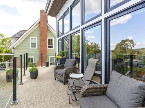 8 First Avenue, Bedford, NS 