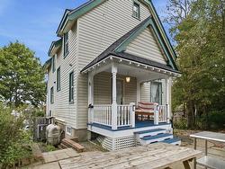 3622 Barrington Street  Halifax, NS B3K 2Y2