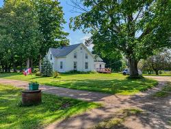 10136 Highway 1  Paradise, NS B0S 1R0