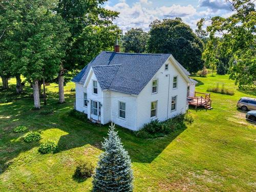 10136 Highway 1, Paradise, NS 