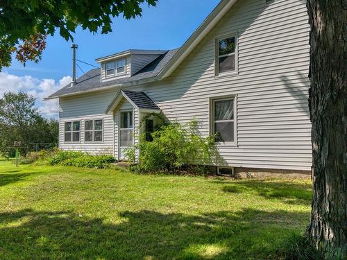 10136 Highway 1, Paradise, NS 